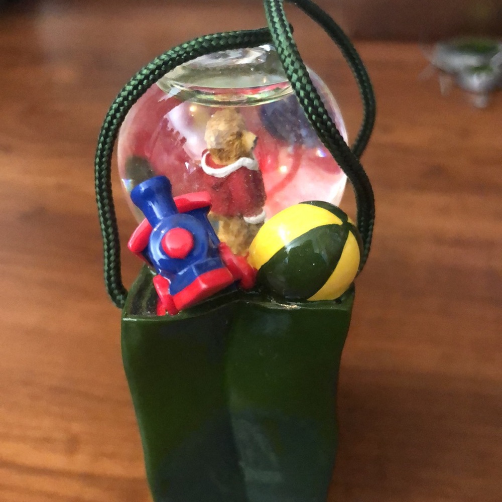 Harrods Green Souvenir Bag Ornament - Picture 4 of 5